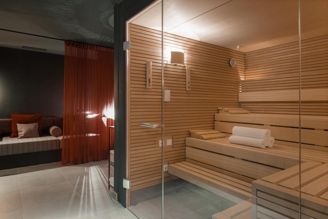 Emilu Design Hotel Stuttgart Exterior photo